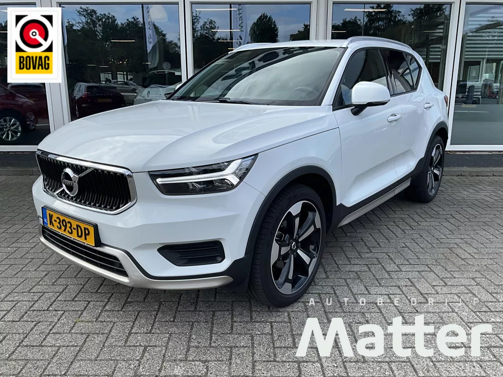 Volvo XC40 1.5 T2 Momentum Volvo XC40 1.5 T2 Momentum