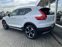 Volvo XC40 1.5 T2 Momentum Foto