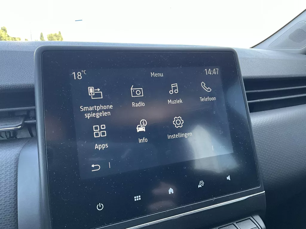 Renault Clio 1.0 TCe 90 Equilibre Renault Clio 1.0 TCe 90 Equilibre