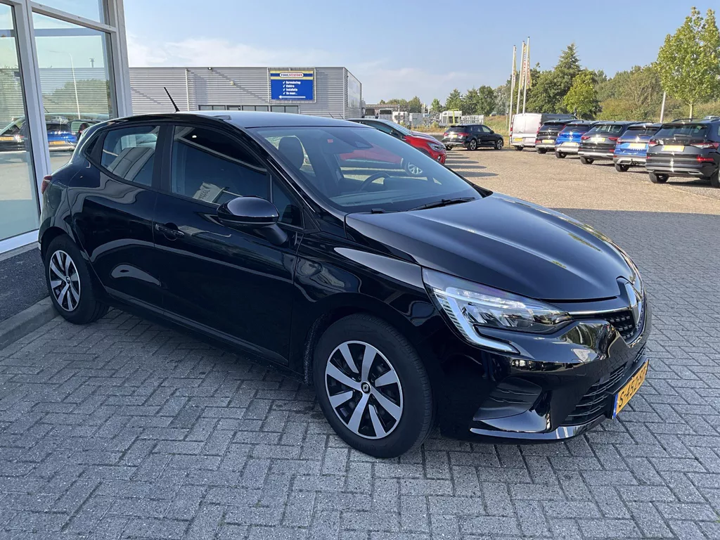 Renault Clio 1.0 TCe 90 Equilibre Renault Clio 1.0 TCe 90 Equilibre