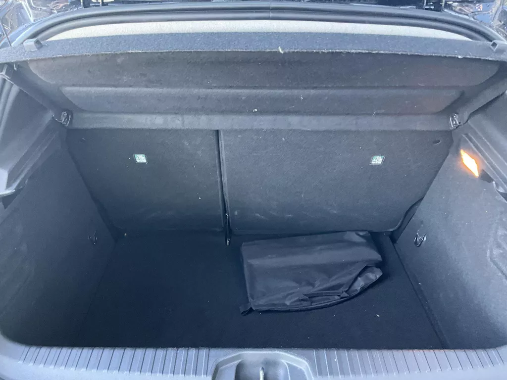 Renault Clio 1.0 TCe 90 Equilibre Renault Clio 1.0 TCe 90 Equilibre