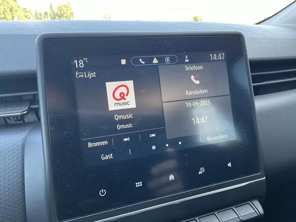 Renault Clio 1.0 TCe 90 Equilibre Renault Clio 1.0 TCe 90 Equilibre