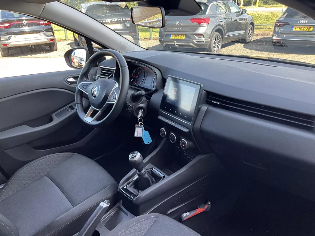 Renault Clio 1.0 TCe 90 Equilibre Renault Clio 1.0 TCe 90 Equilibre