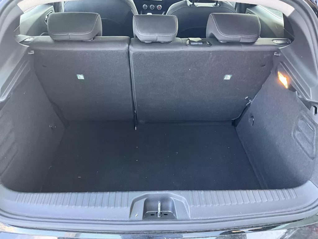 Renault Clio 1.0 TCe 90 Equilibre Renault Clio 1.0 TCe 90 Equilibre