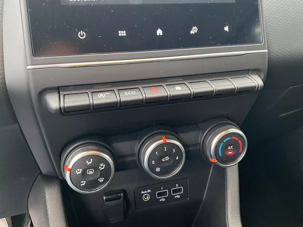 Renault Clio 1.0 TCe 90 Equilibre Renault Clio 1.0 TCe 90 Equilibre