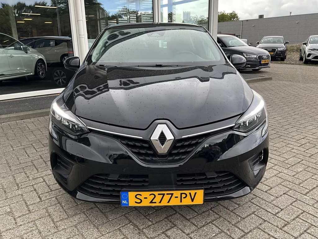 Renault Clio 1.0 TCe 90 Equilibre Renault Clio 1.0 TCe 90 Equilibre