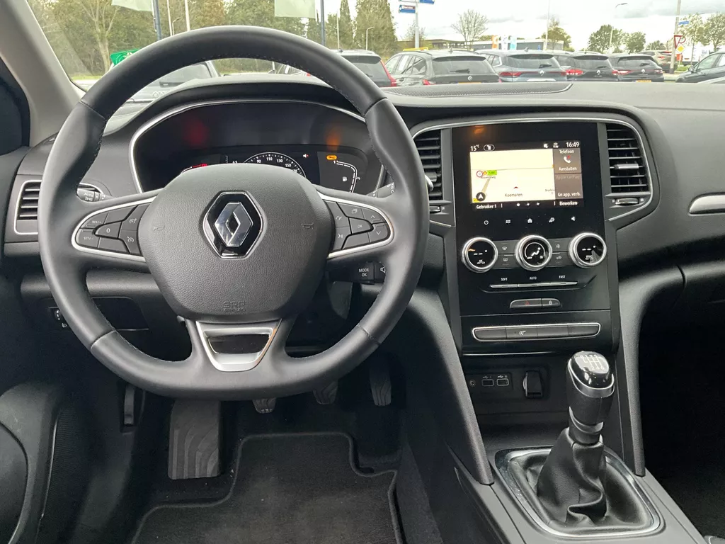 Renault Mégane Estate 1.3 TCe 140 Equilibre Renault Mégane Estate 1.3 TCe 140 Equilibre