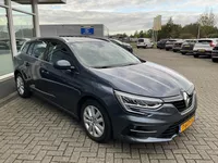 Renault Mégane Estate 1.3 TCe 140 Equilibre Foto