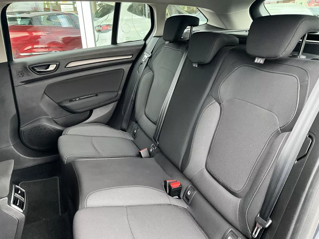 Renault Mégane Estate 1.3 TCe 140 Equilibre Renault Mégane Estate 1.3 TCe 140 Equilibre