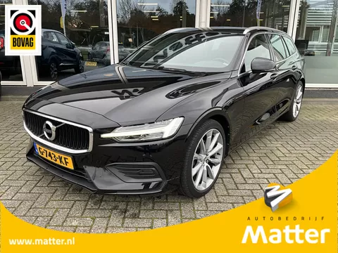 Volvo V60 2.0 T4 Momentum Pro Polerstar