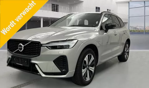 Volvo XC60 2.0 T6 Plug-in hybrid AWD Plus Dark Zwarte Hemel