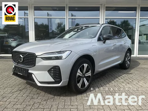 Volvo XC60 2.0 T6 Plug-in hybrid AWD Plus Dark Zwarte Hemel