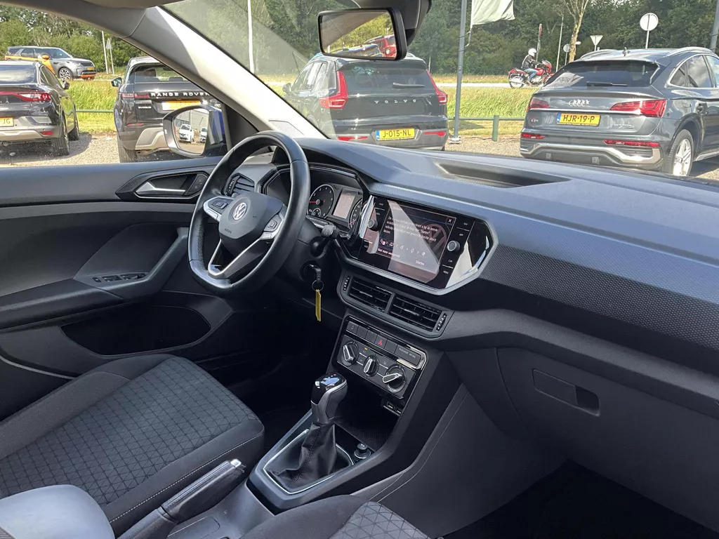 Volkswagen T-Cross 1.0 TSI Life Volkswagen T-Cross 1.0 TSI Life