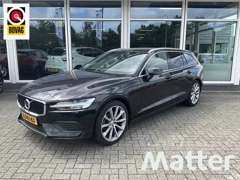 Volvo V60 2.0 T4 Momentum Pro Polerstar